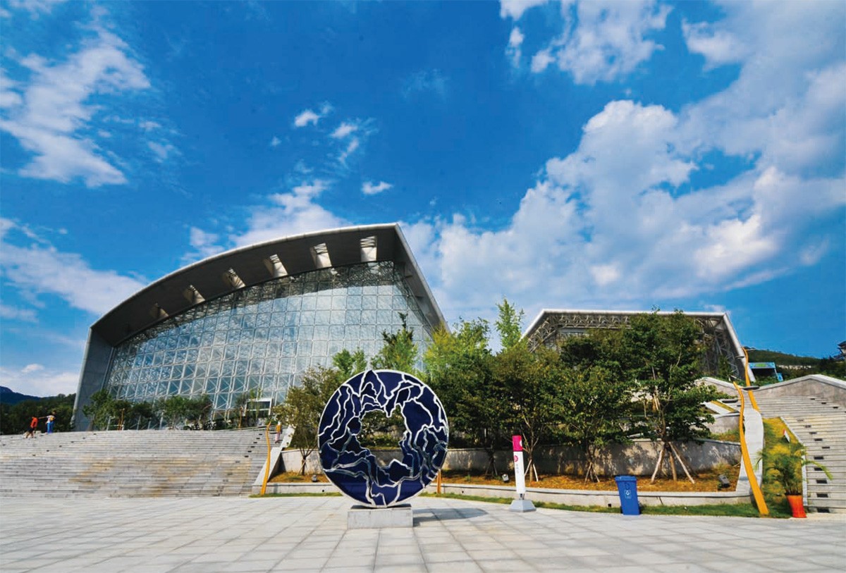Glass curtain wall  for Plant Museum of International Horticultural Exposition Qingdao,China
