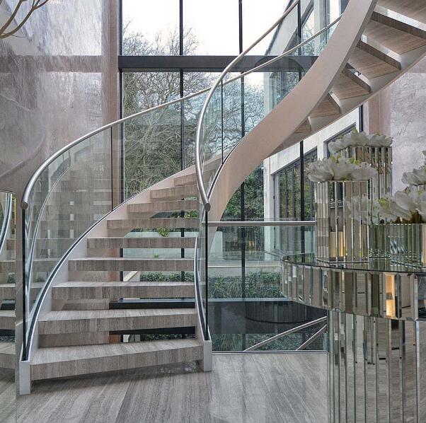 curved staircase 4