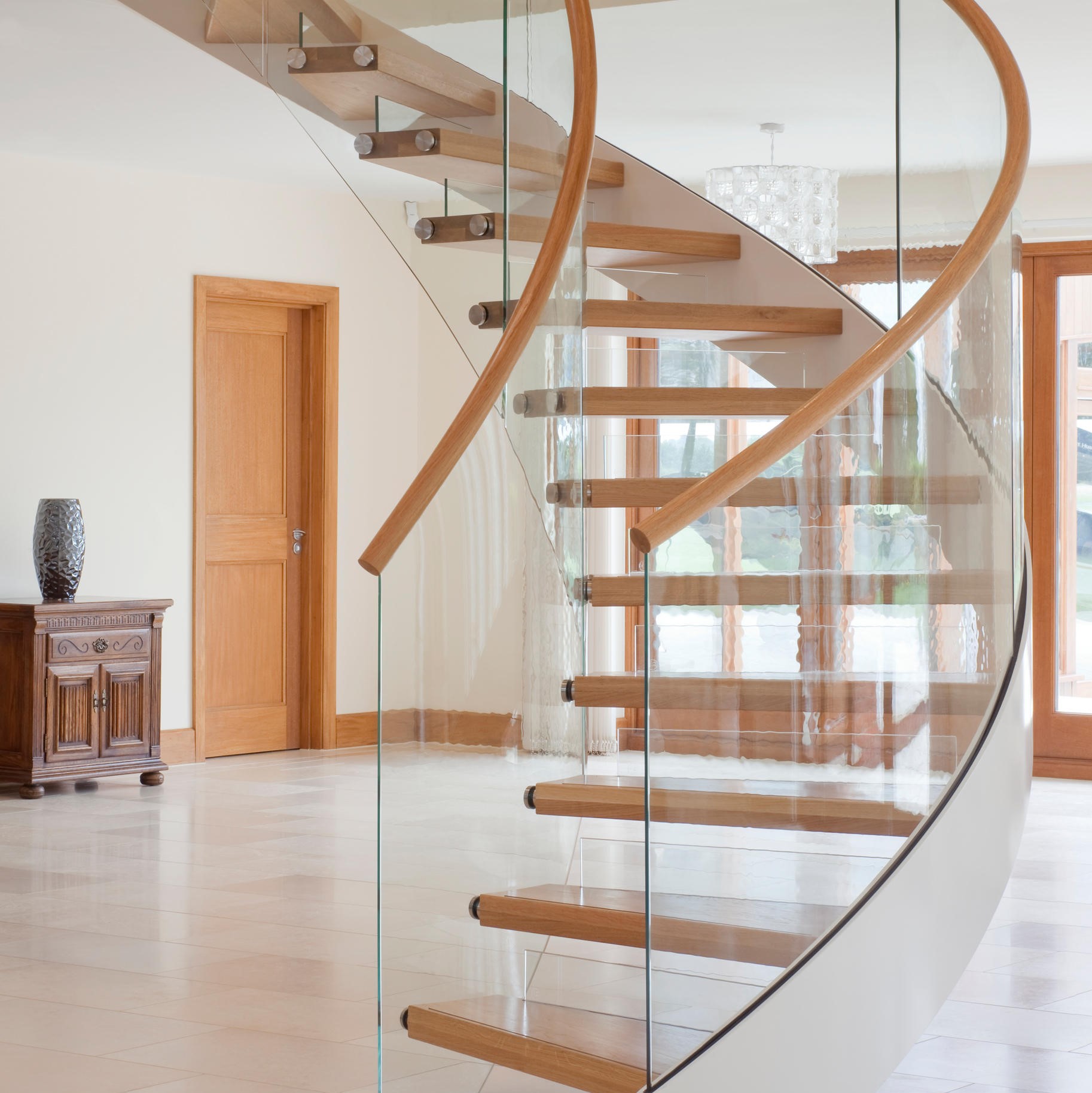 curved glass staircase 2 